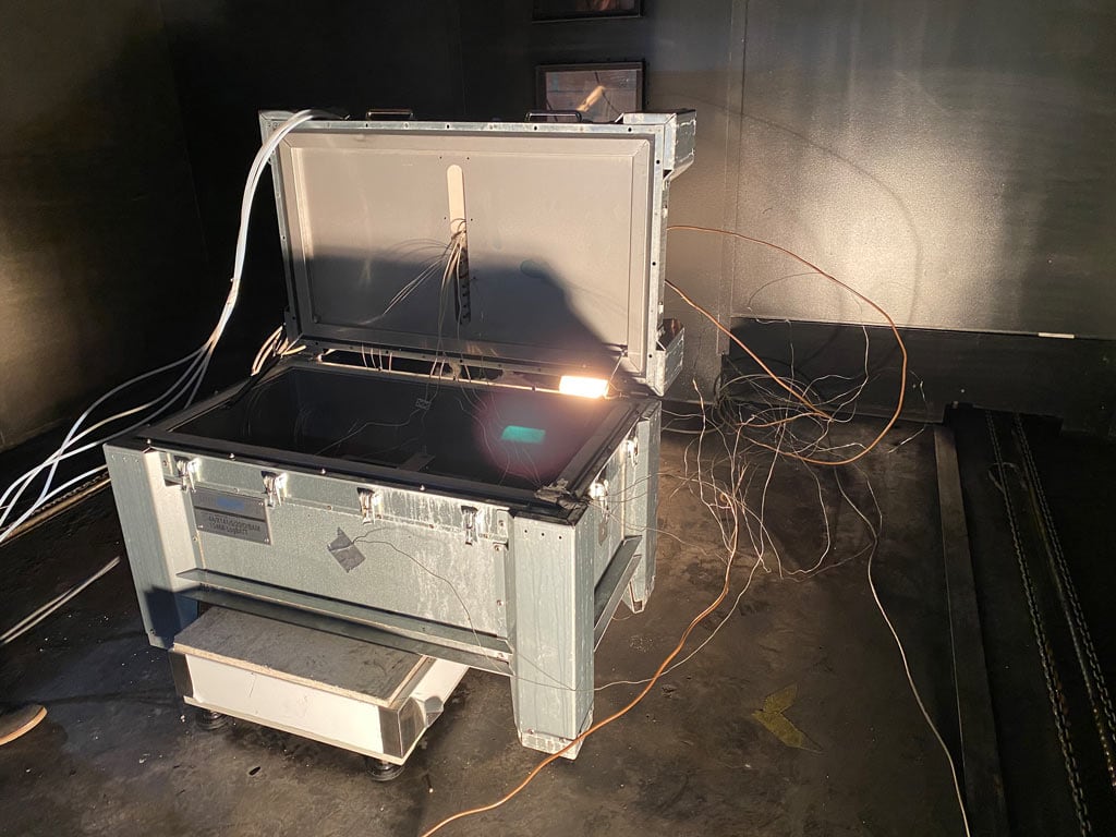 Transportbeholder for batterier til elbiler