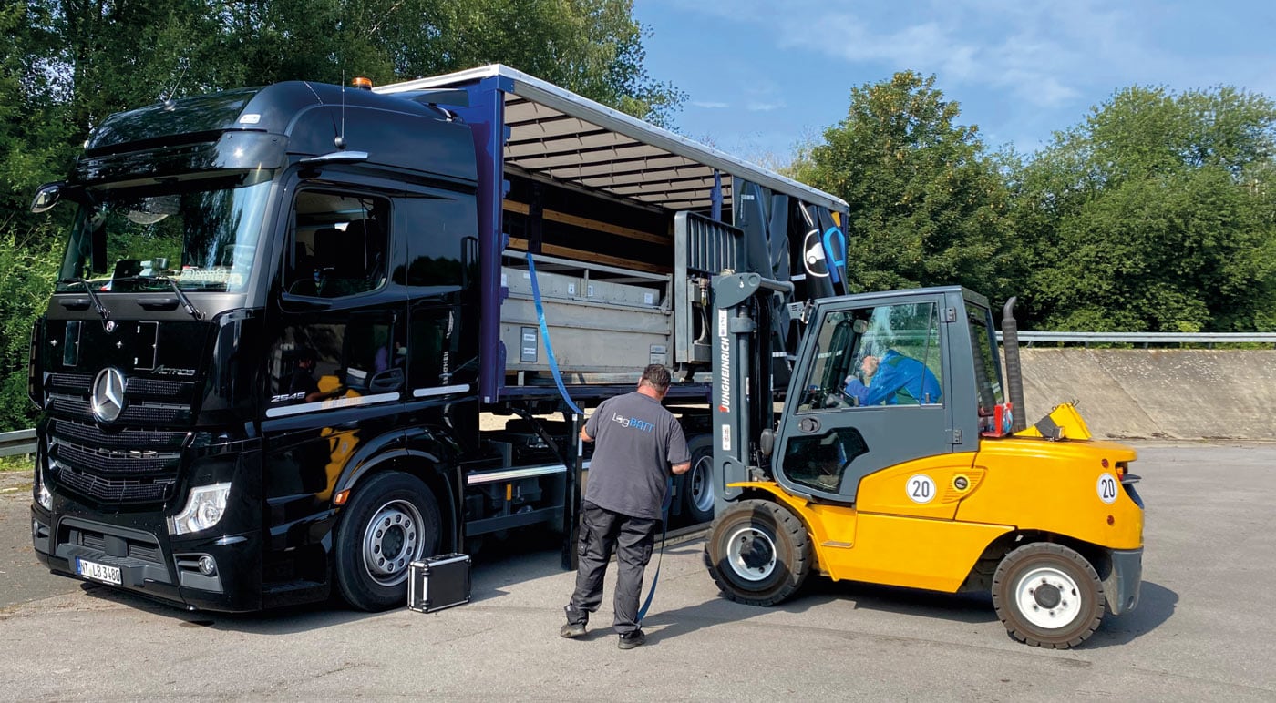 Logistikk for farlig gods, logbatt